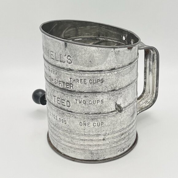Vintage Bromwell’s 3 Cup Flour Sifter USA Tin Hand Crank Mid Century Farmhouse - Picture 3 of 7